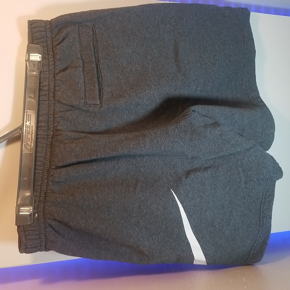 Nike Shorts - Picture 4 of 4
